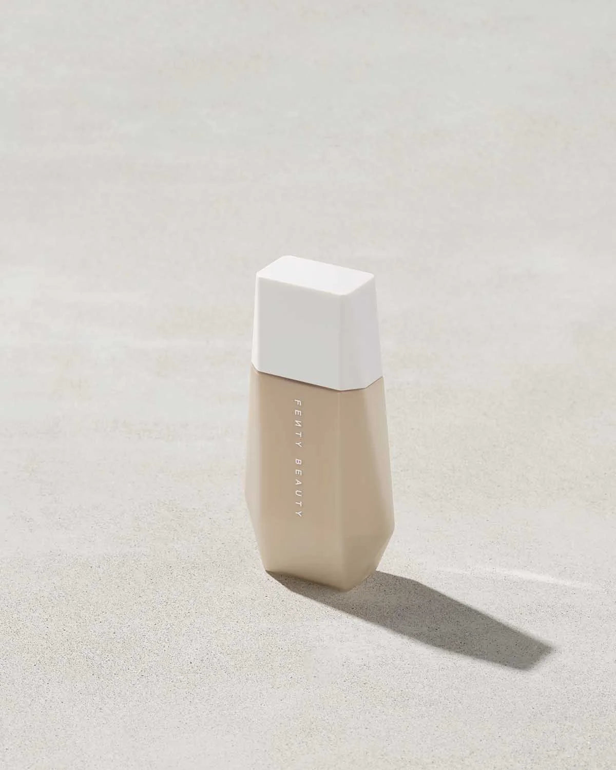 Eaze Drop Lightweight Blurring Skin Tint — 2
