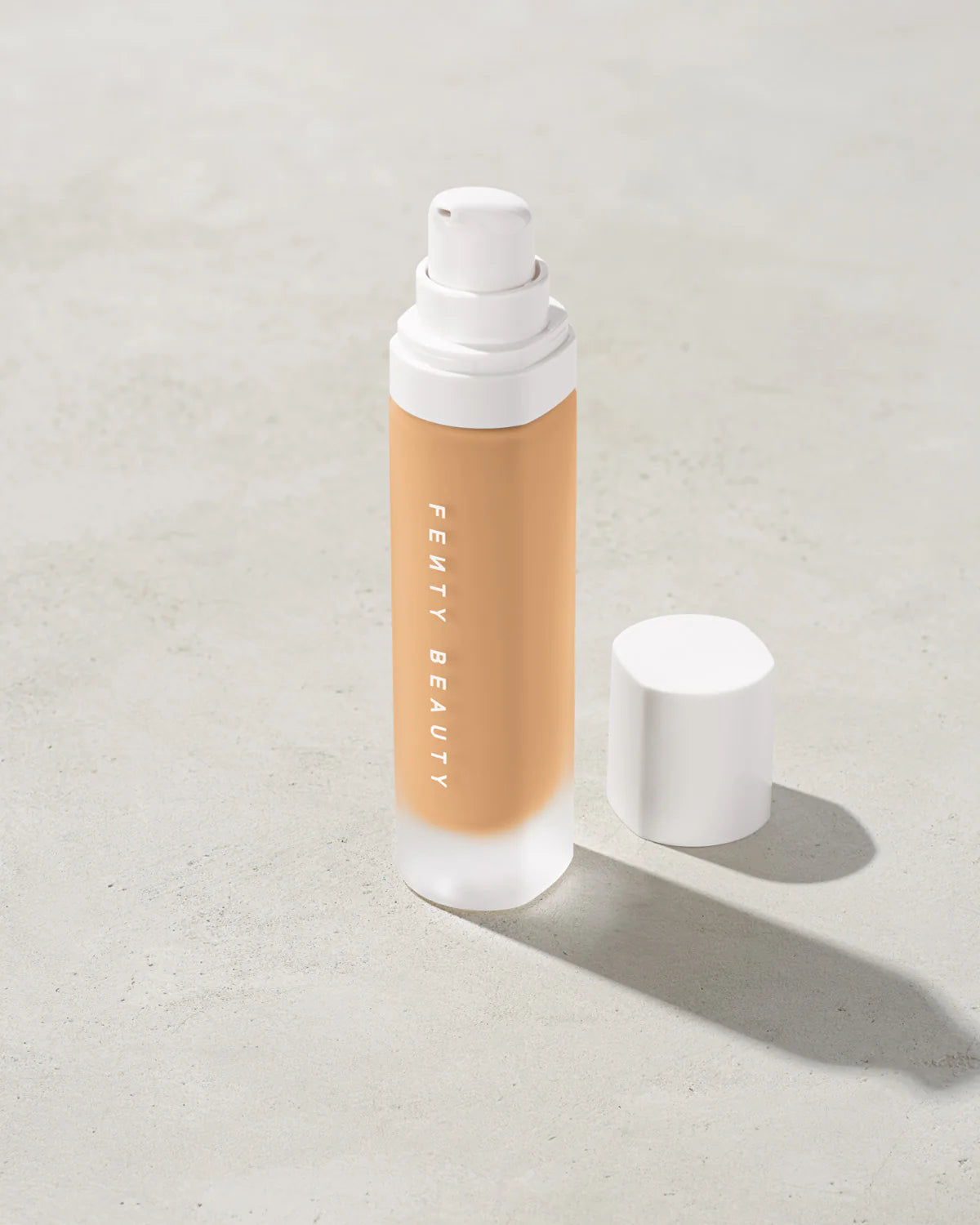 Pro Filt'r Soft Matte Longwear Foundation — #240