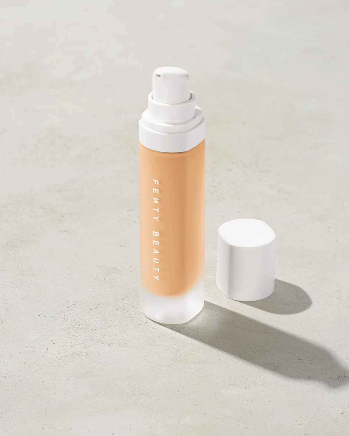 Pro Filt'r Soft Matte Longwear Foundation — #200