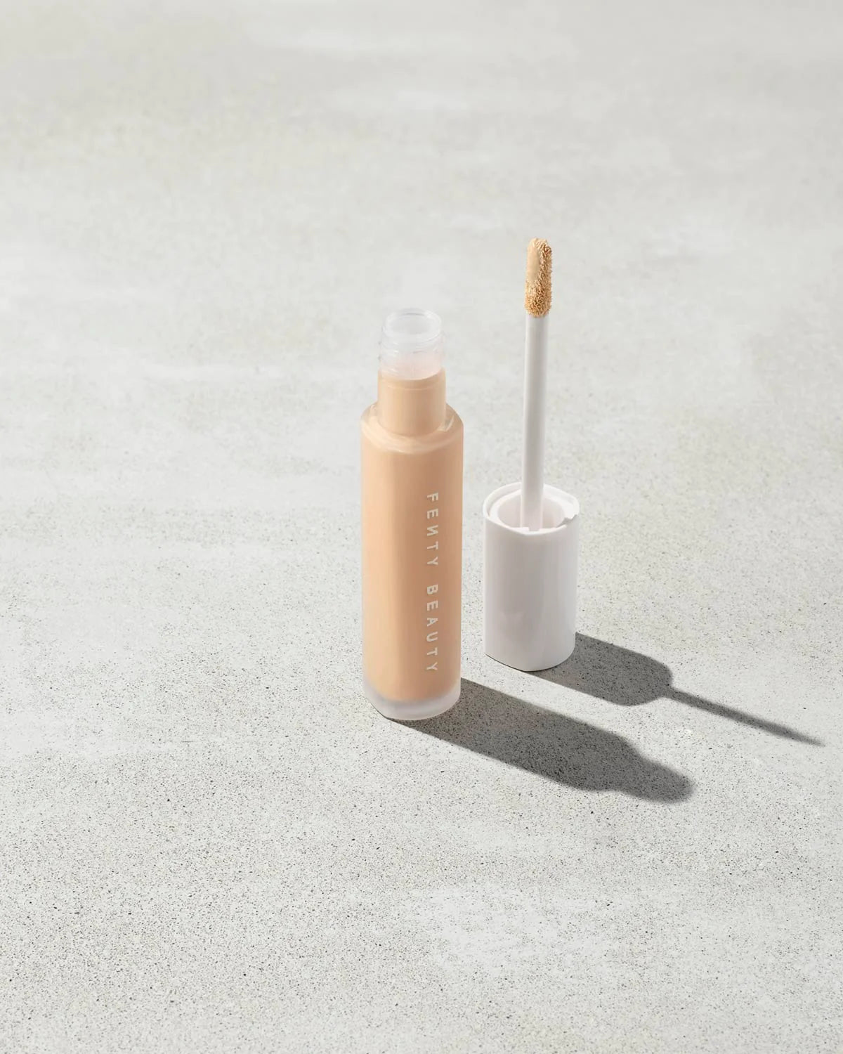 Pro Filt'r Instant Retouch Concealer — #180